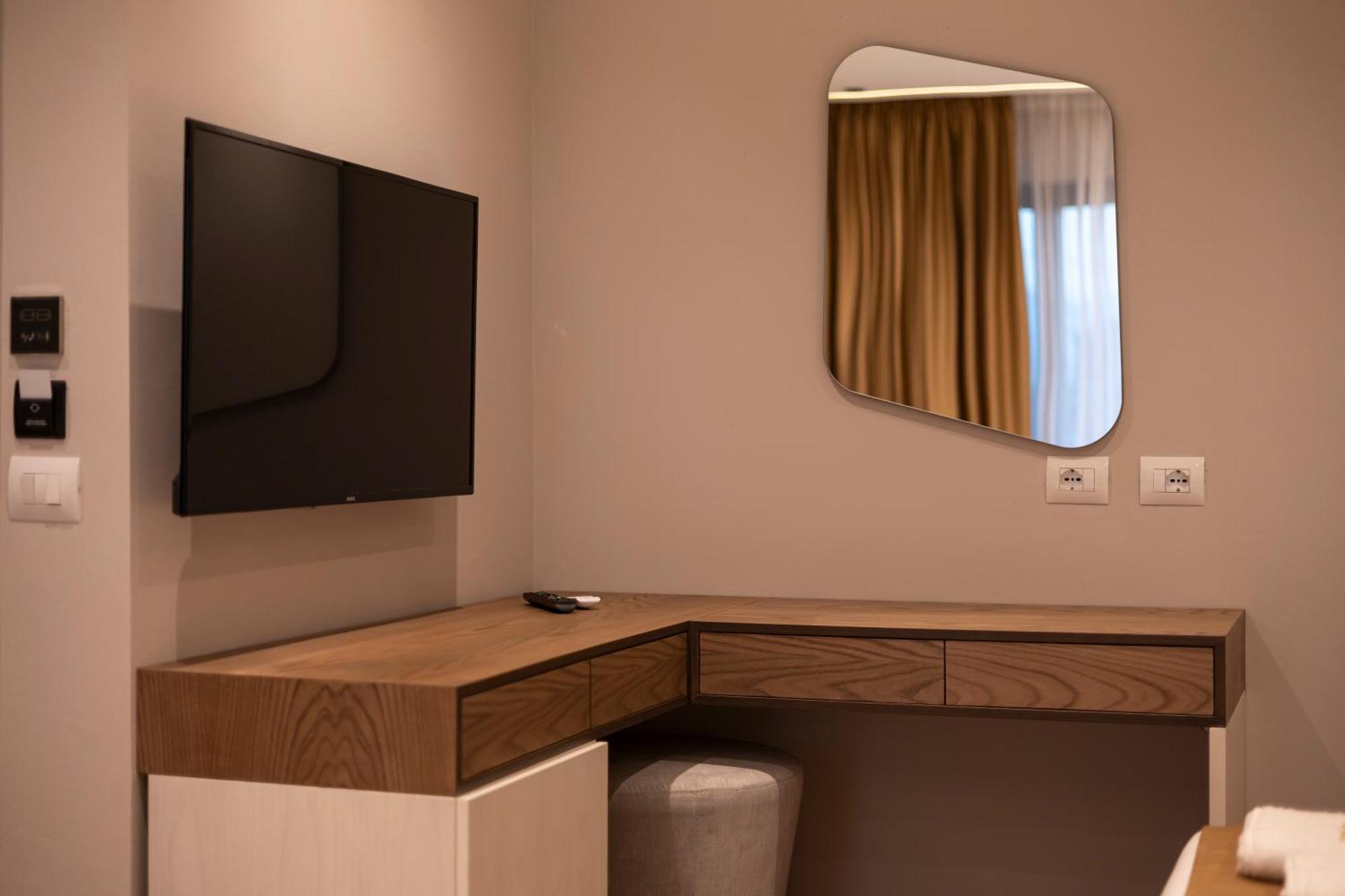 Diol Hotel Ksamil Luaran gambar